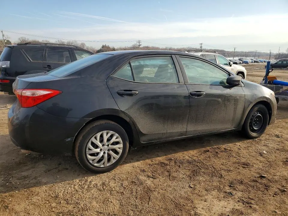 2017 TOYOTA COROLLA L  
