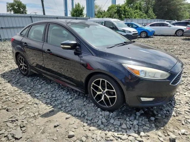 2015 FORD FOCUS SE  