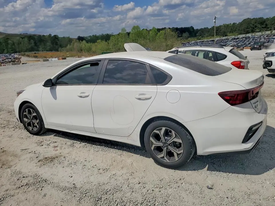 2021 KIA FORTE LXS  
