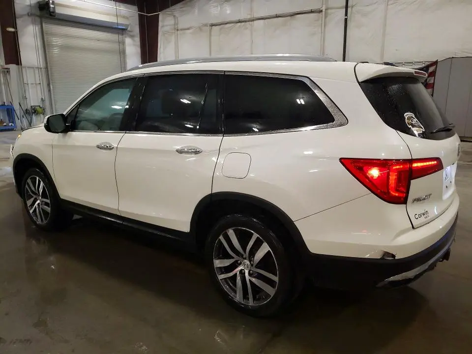2017 HONDA PILOT ELITE  