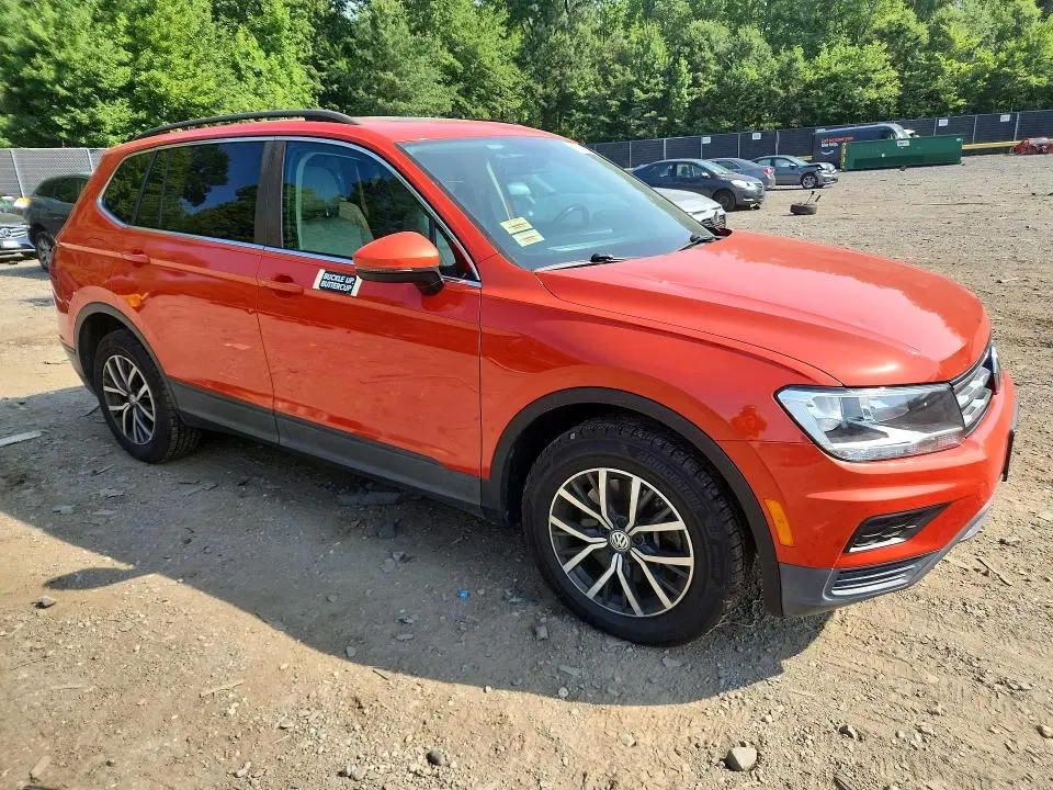 2019 VOLKSWAGEN TIGUAN SE  