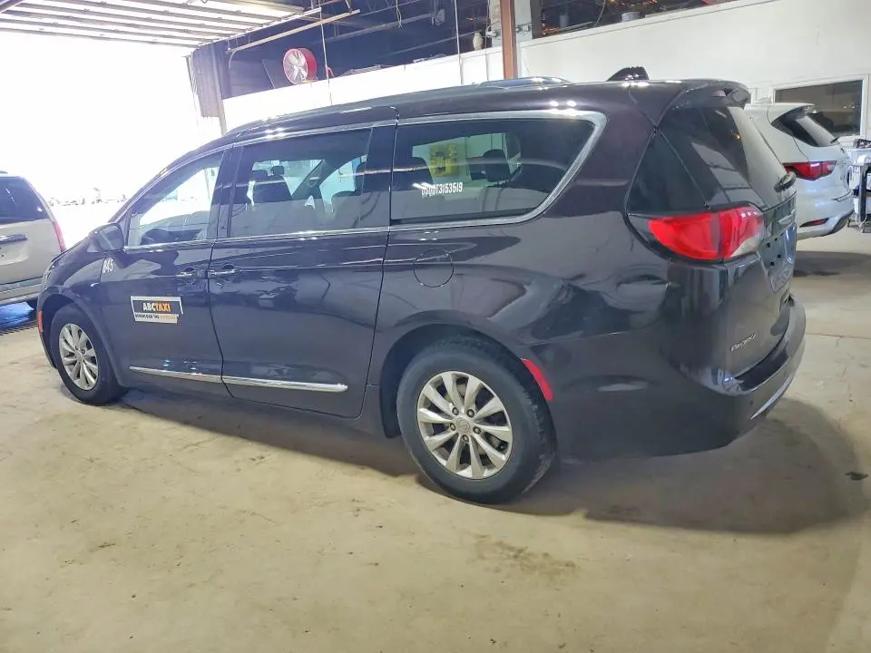 2019 CHRYSLER PACIFICA TOURING L  