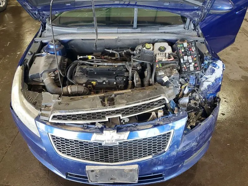 2013 CHEVROLET CRUZE LT  