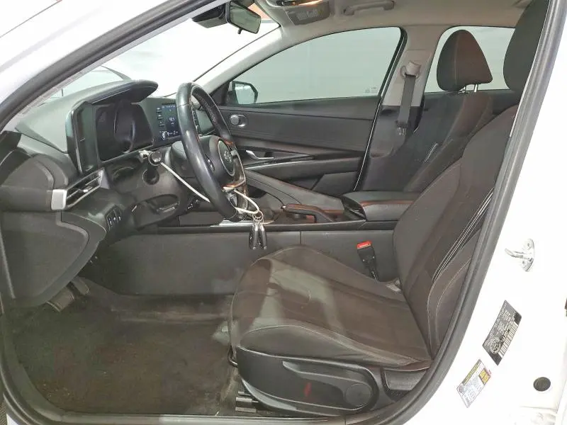 2021 HYUNDAI ELANTRA   