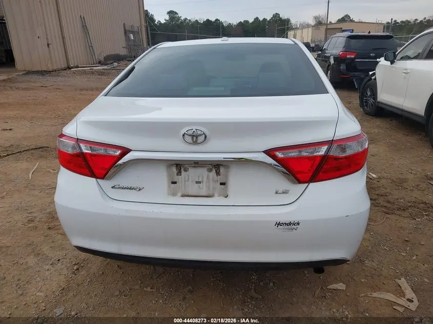 2017 TOYOTA CAMRY LE