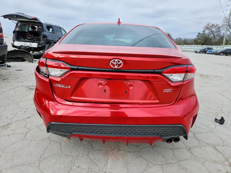 2020 TOYOTA COROLLA SE  