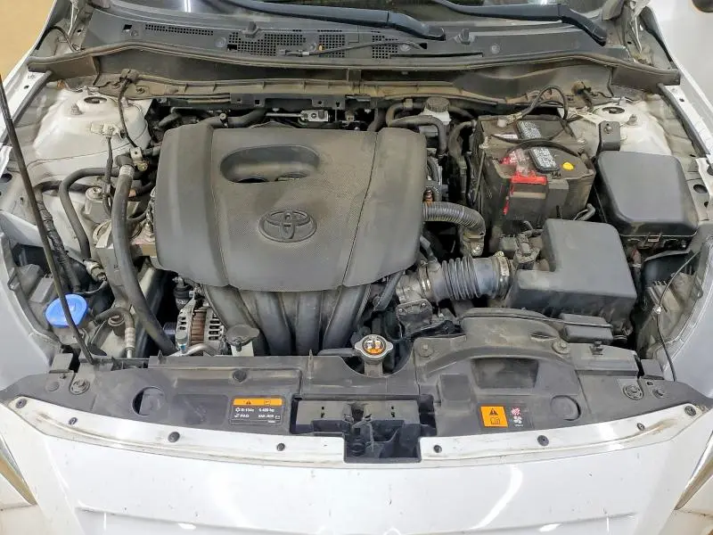 2019 TOYOTA YARIS LE  