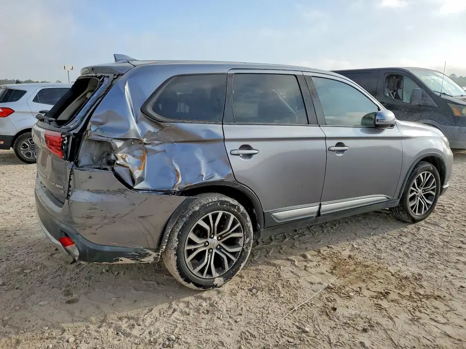 2018 MITSUBISHI OUTLANDER SE  