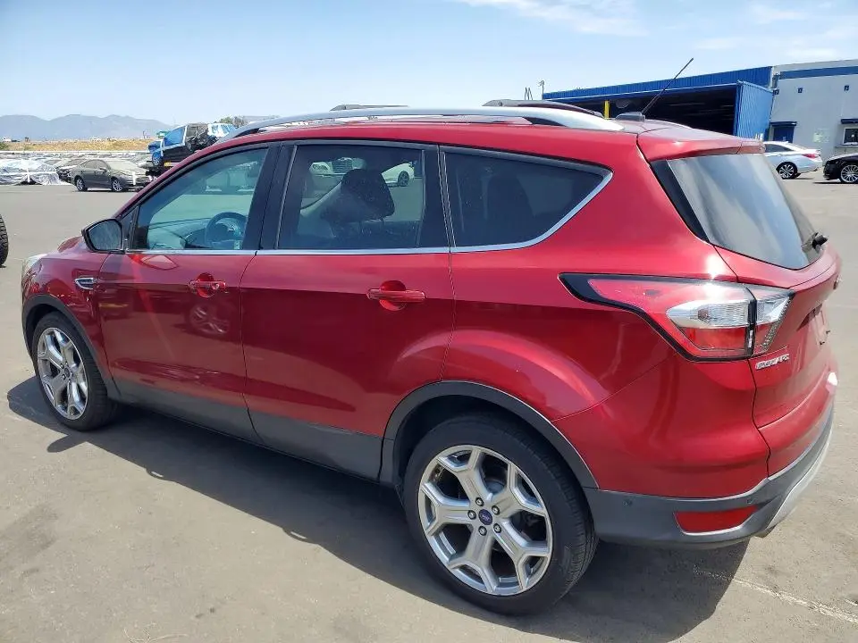 2017 FORD ESCAPE TITANIUM  
