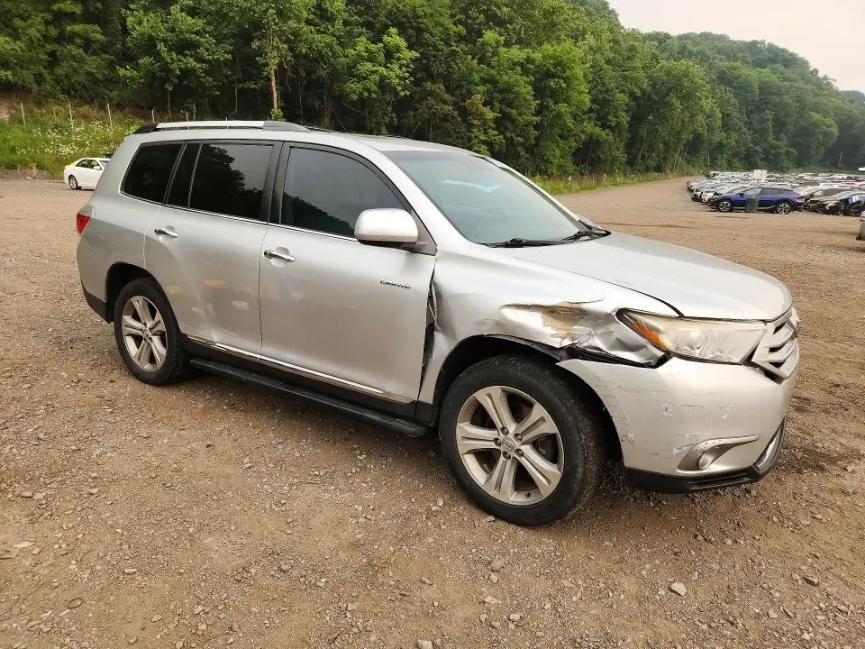 2012 TOYOTA HIGHLANDER LIMITED  