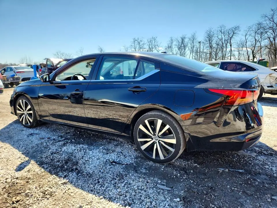 2021 NISSAN ALTIMA 2.5 SR  