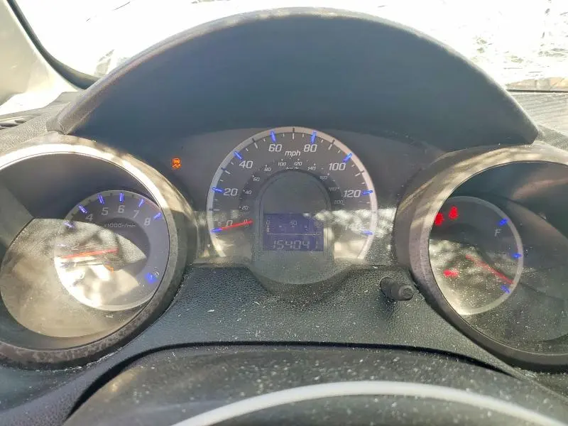 2011 HONDA FIT   
