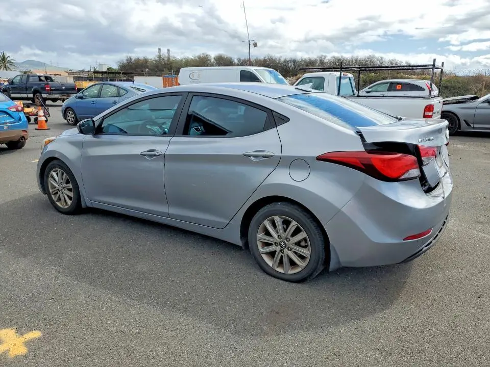 2016 HYUNDAI ELANTRA SE  