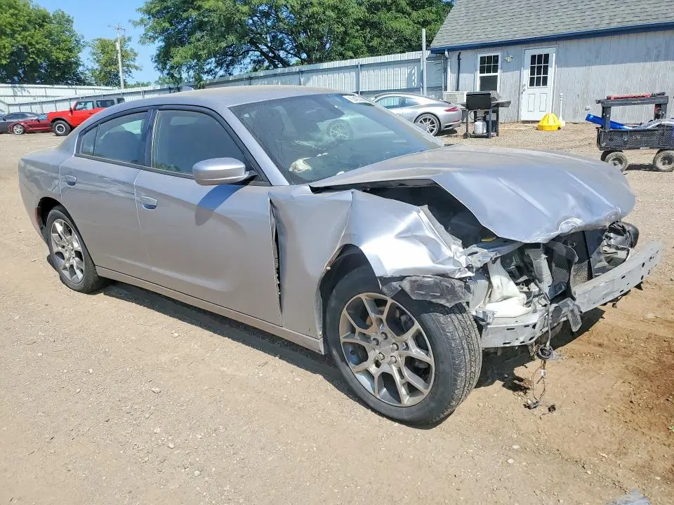 2015 DODGE CHARGER SXT  