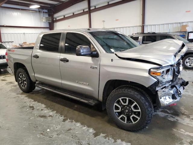 2018 TOYOTA TUNDRA CREWMAX SR5