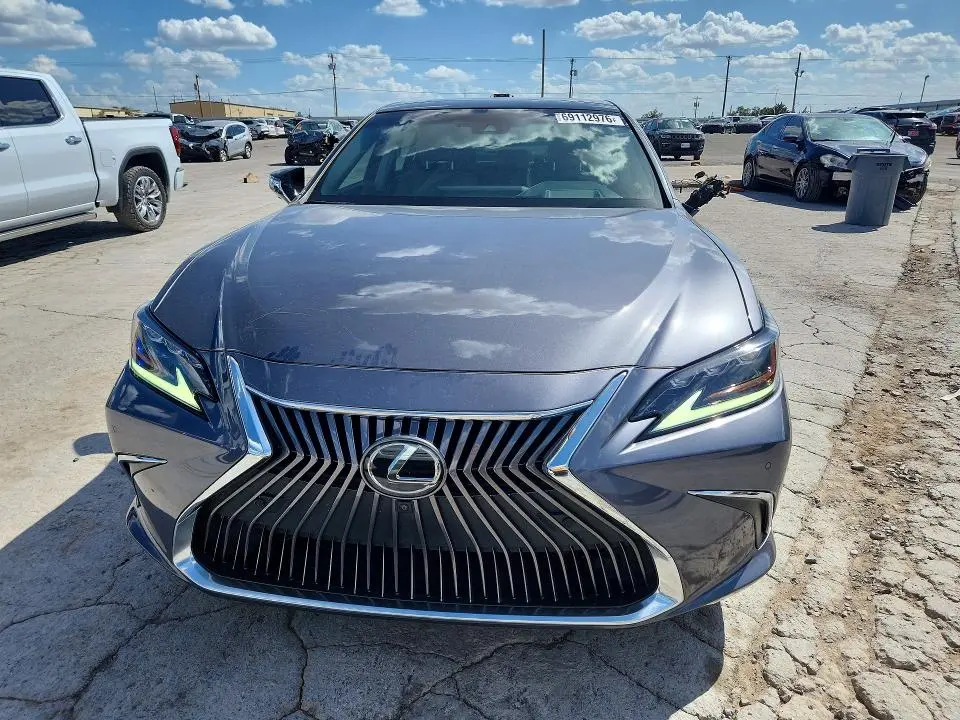 2019 LEXUS ES 350  