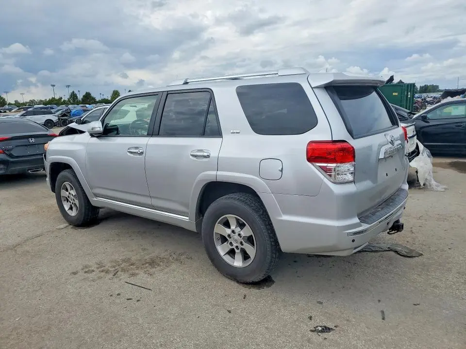 2013 TOYOTA 4RUNNER SR5  