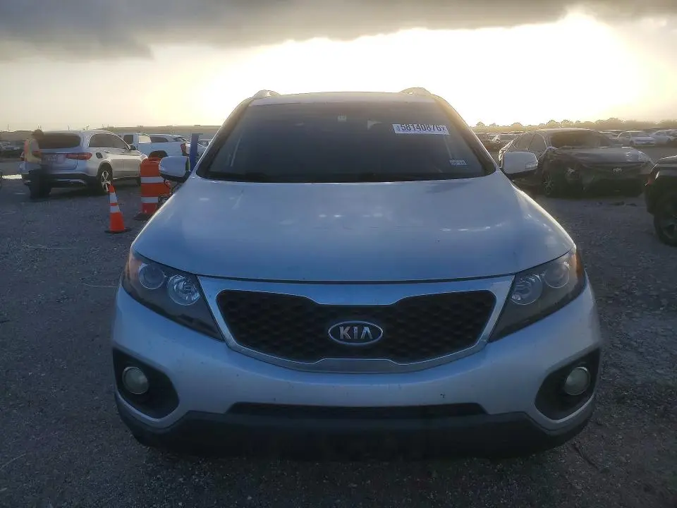 2011 KIA SORENTO EX  
