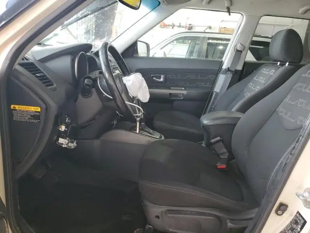 2013 KIA SOUL +  