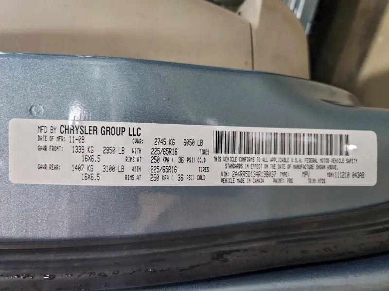 2010 CHRYSLER TOWN & COUNTRY TOURING  