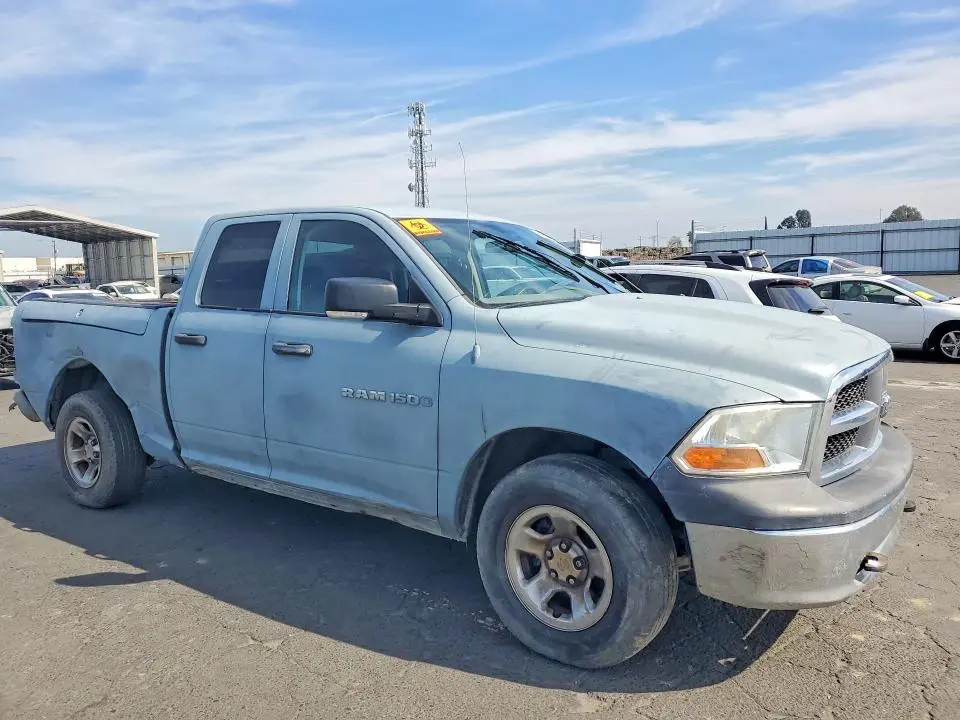 2012 DODGE RAM 1500 ST  