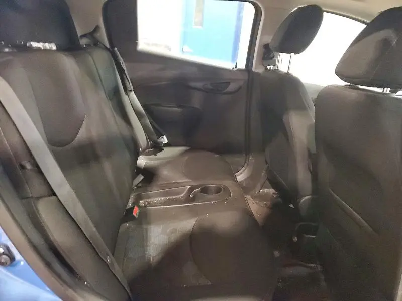 2016 CHEVROLET SPARK 1LT  