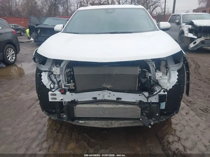 2025 CHEVROLET EQUINOX FWD LT