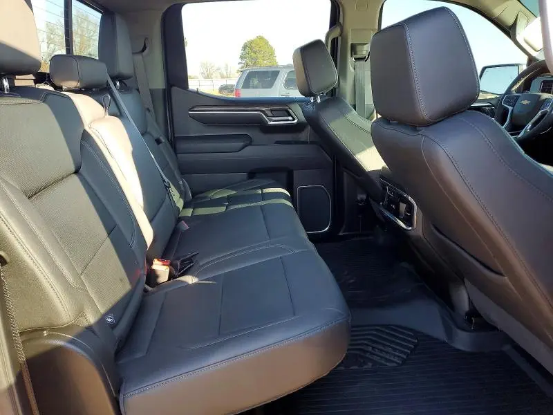 2025 CHEVROLET SILVERADO K1500 LTZ  