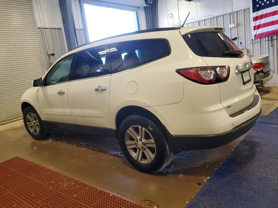 2015 CHEVROLET TRAVERSE LT  