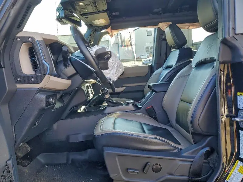 2023 FORD BRONCO BASE  