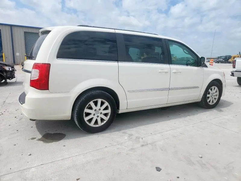 2013 CHRYSLER TOWN & COUNTRY TOURING  