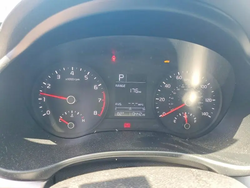 2022 KIA RIO S  