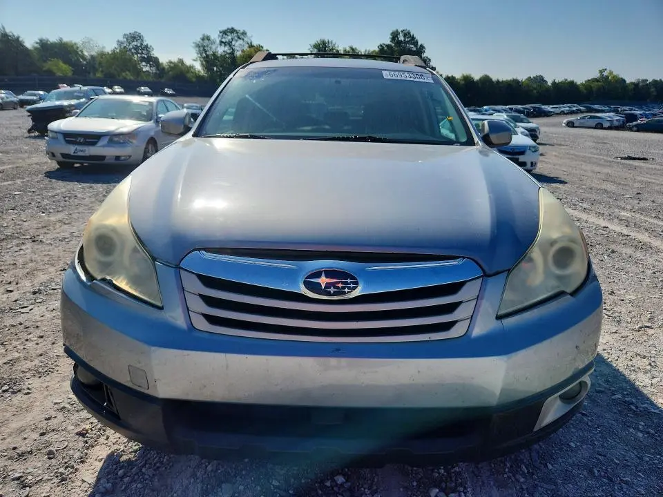 2010 SUBARU OUTBACK 2.5I PREMIUM  