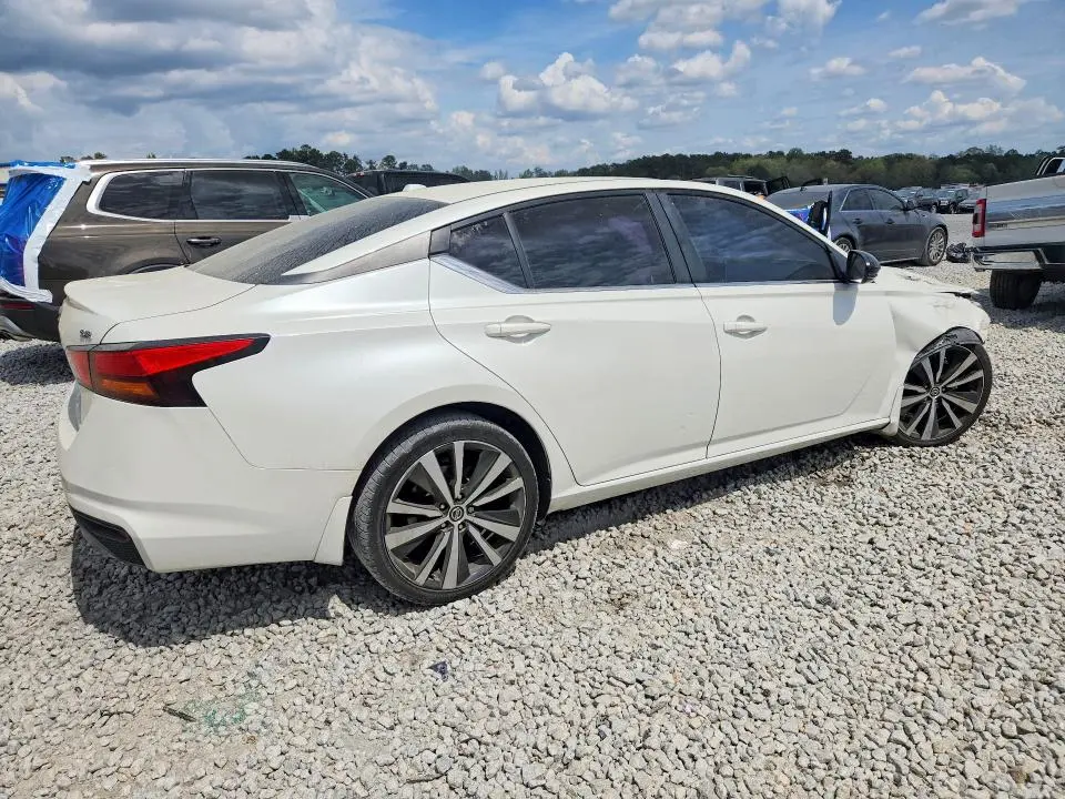 2019 NISSAN ALTIMA 2.5 SR  