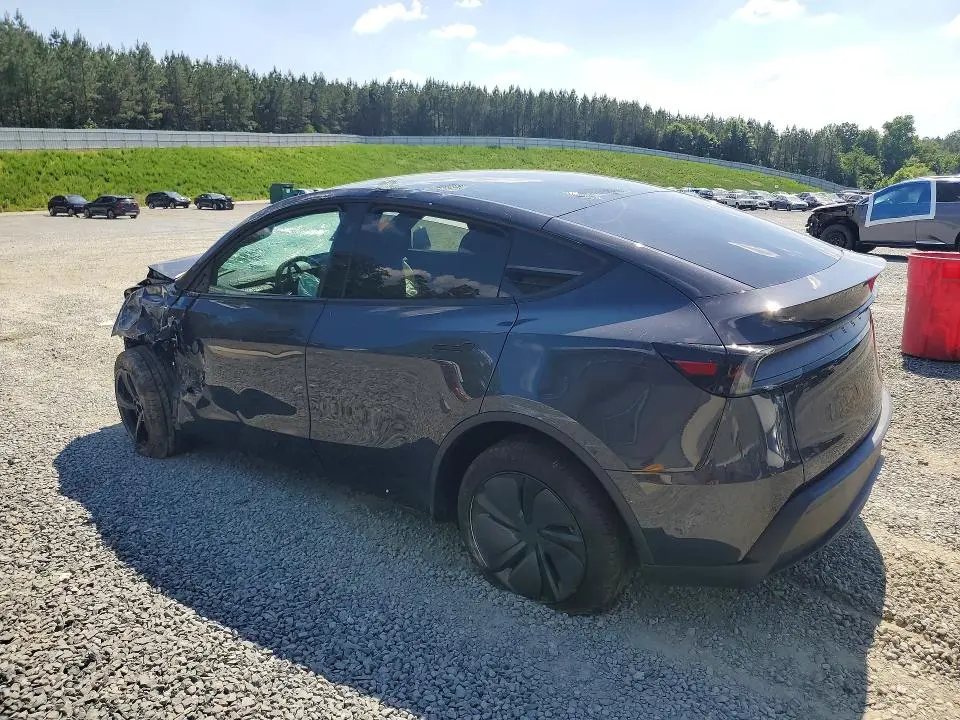2026 TESLA MODEL Y   