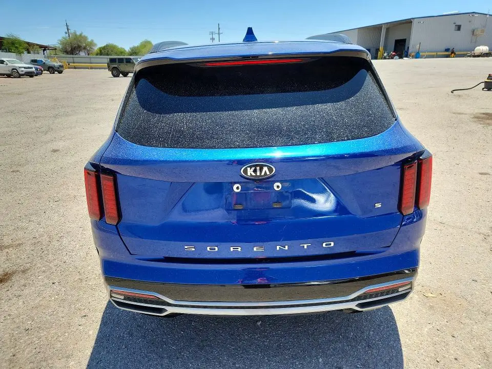 2021 KIA SORENTO S  