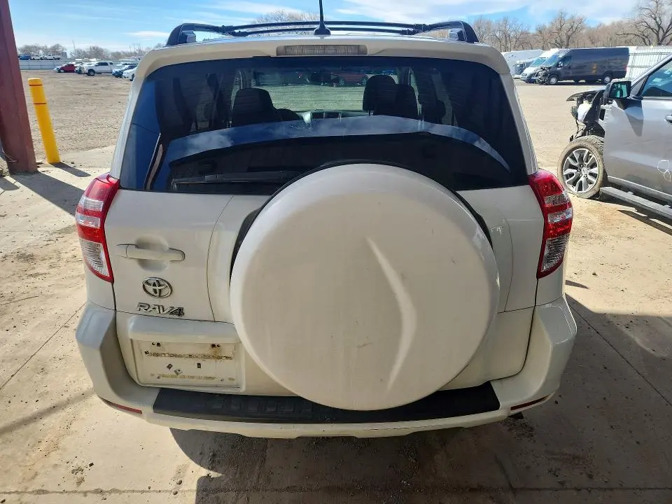 2012 TOYOTA RAV4 BASE  