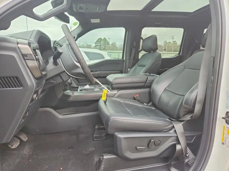 2025 FORD F150 LARIAT  