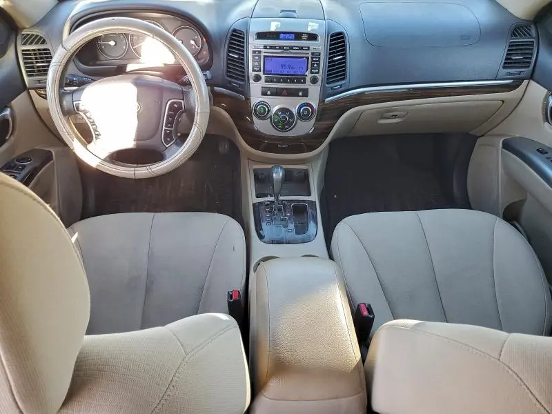 2011 HYUNDAI SANTA FE GLS  