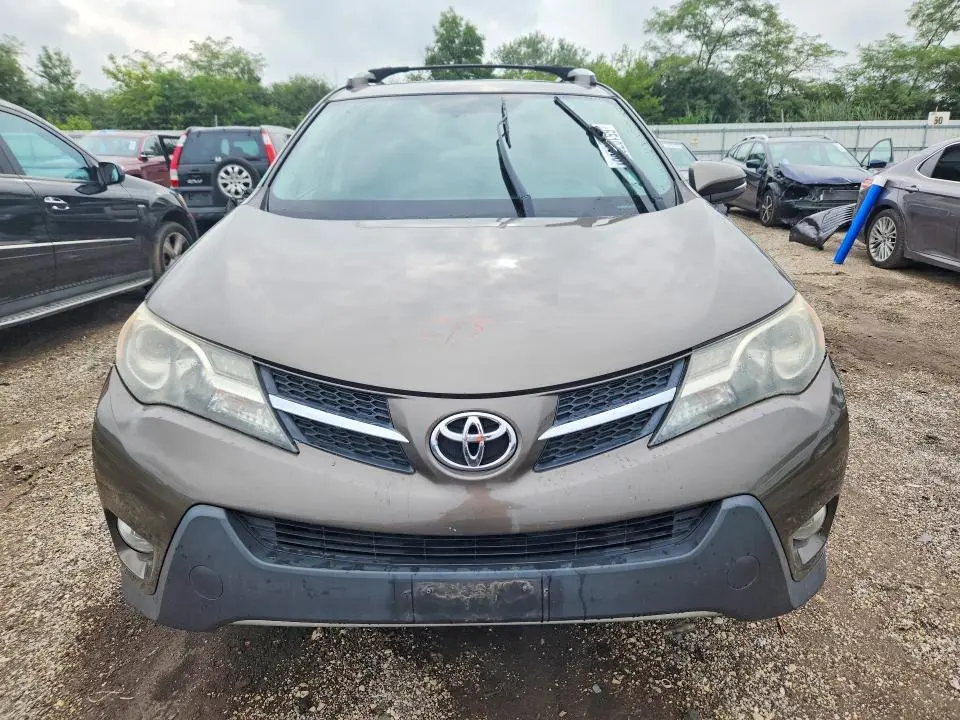 2013 TOYOTA RAV4 XLE  