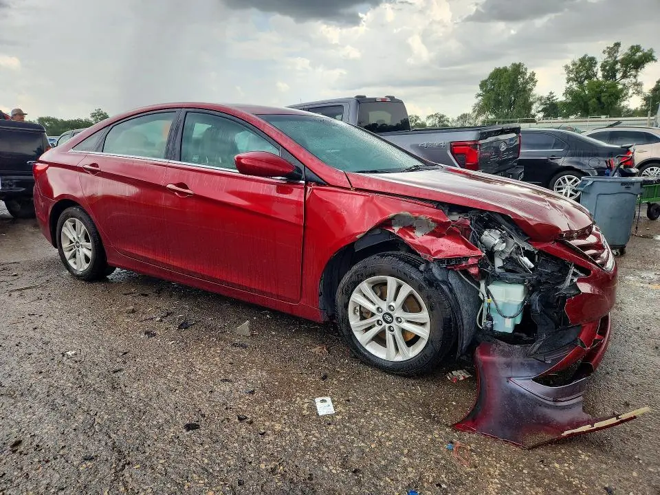 2011 HYUNDAI SONATA GLS  
