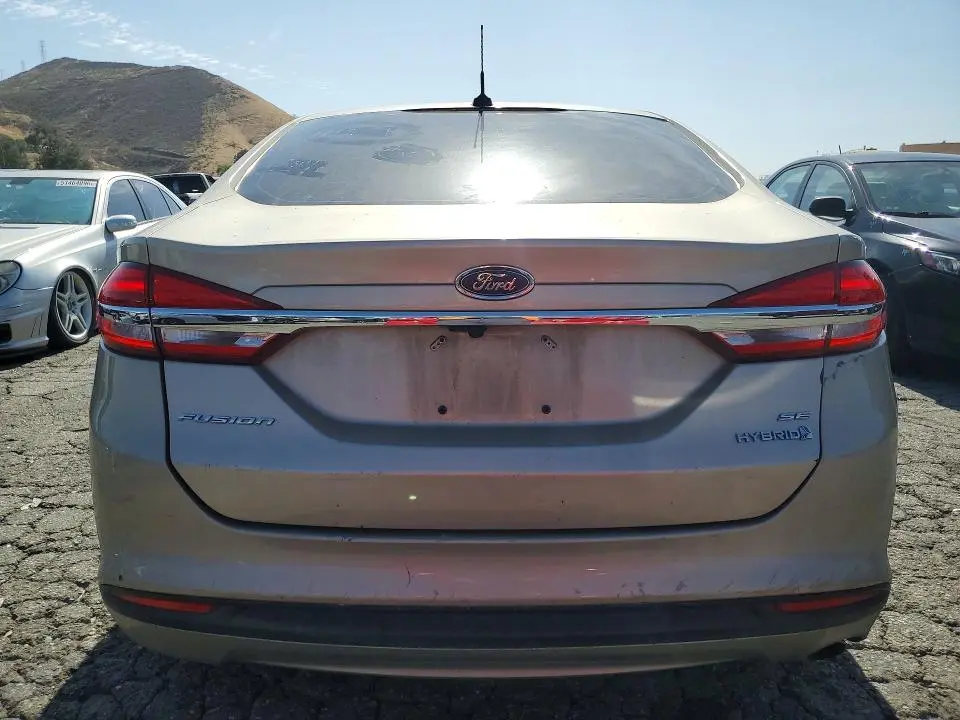 2017 FORD FUSION SE HYBRID  
