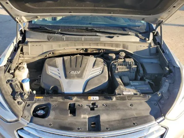 2016 HYUNDAI SANTA FE SE  