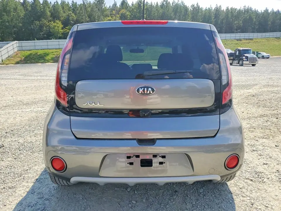 2019 KIA SOUL +  
