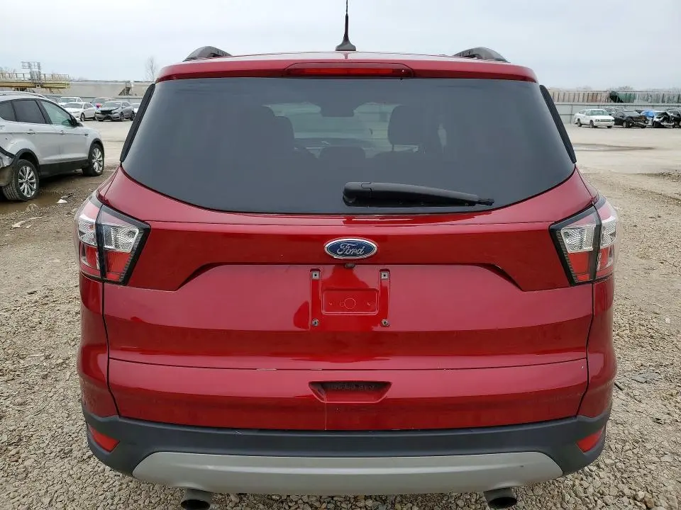 2018 FORD ESCAPE SE  