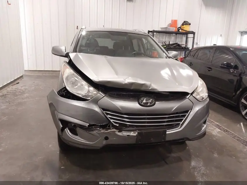 2011 HYUNDAI TUCSON GLS