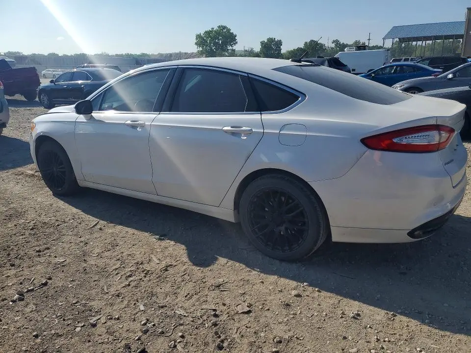 2016 FORD FUSION SE  