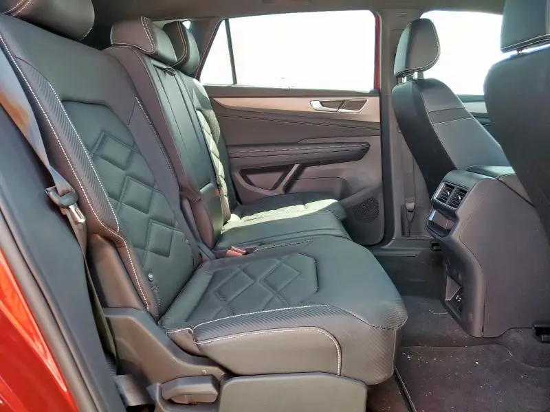 2024 VOLKSWAGEN ATLAS CROSS SPORT SE  