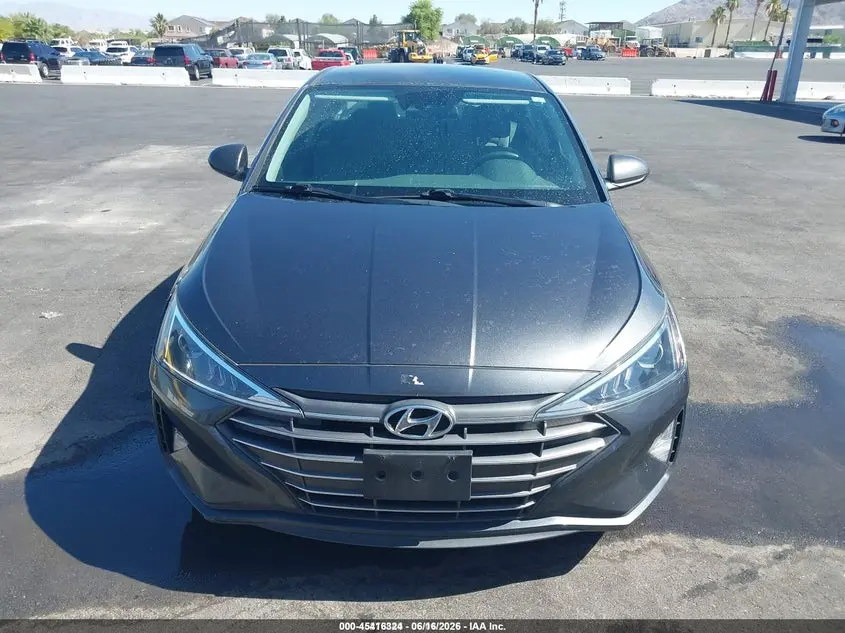 2020 HYUNDAI ELANTRA SE