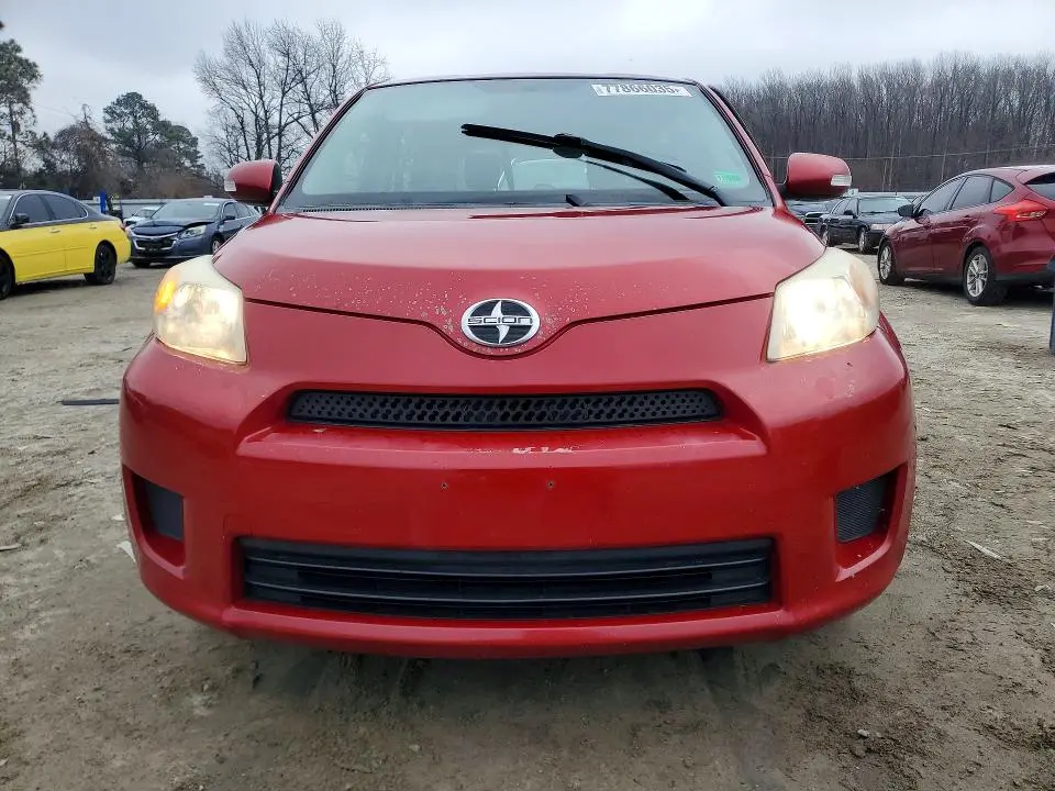 2010 TOYOTA SCION XD   